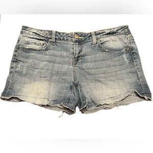 Aeropostale Medium Wash Distressed Midi Jean Shorts with Frayed Hem Size 8